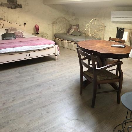 Bed and Breakfast L'Apogee Labeaume Exterior foto