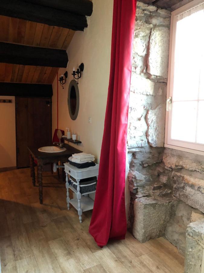 Bed and Breakfast L'Apogee Labeaume Exterior foto