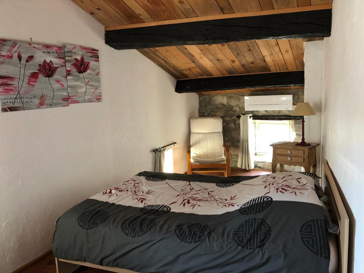 Bed and Breakfast L'Apogee Labeaume Exterior foto