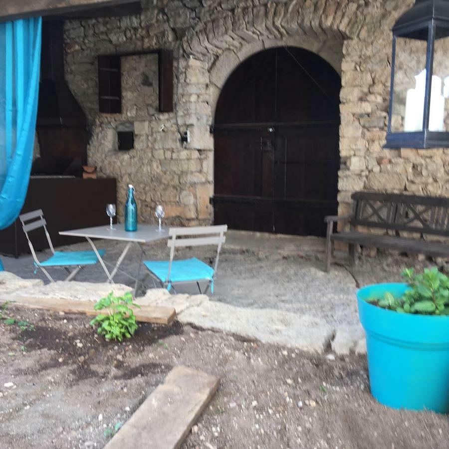 Bed and Breakfast L'Apogee Labeaume Exterior foto